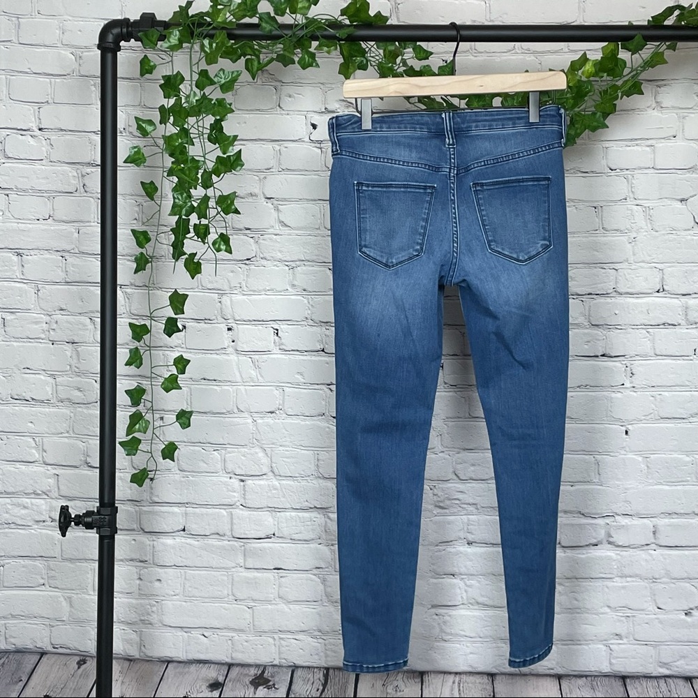 Universal Thread || Mid Rise Jegging - Picture 7 of 9